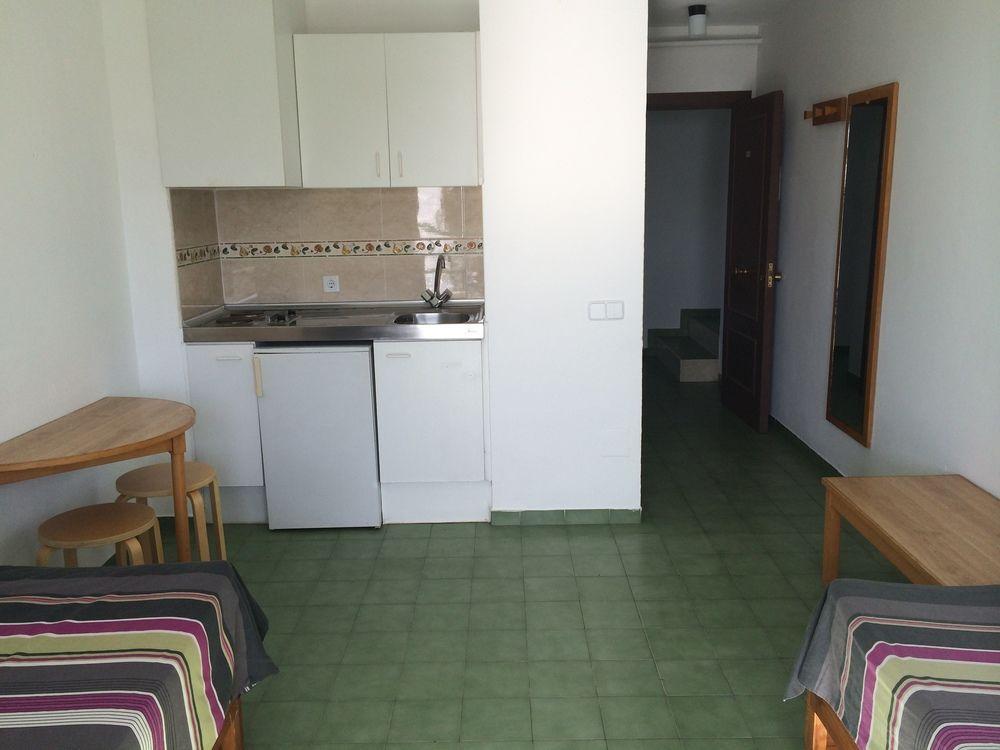 Coconut Apartments - Adults Only Magaluf  Eksteriør bilde